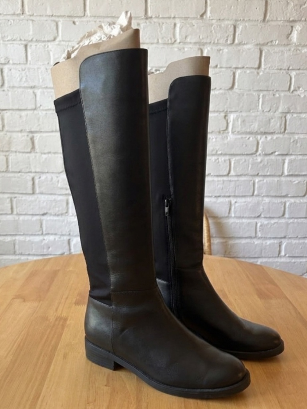 BLONDO Canada Women's Waterproof Black Boots 9.5 NWOT